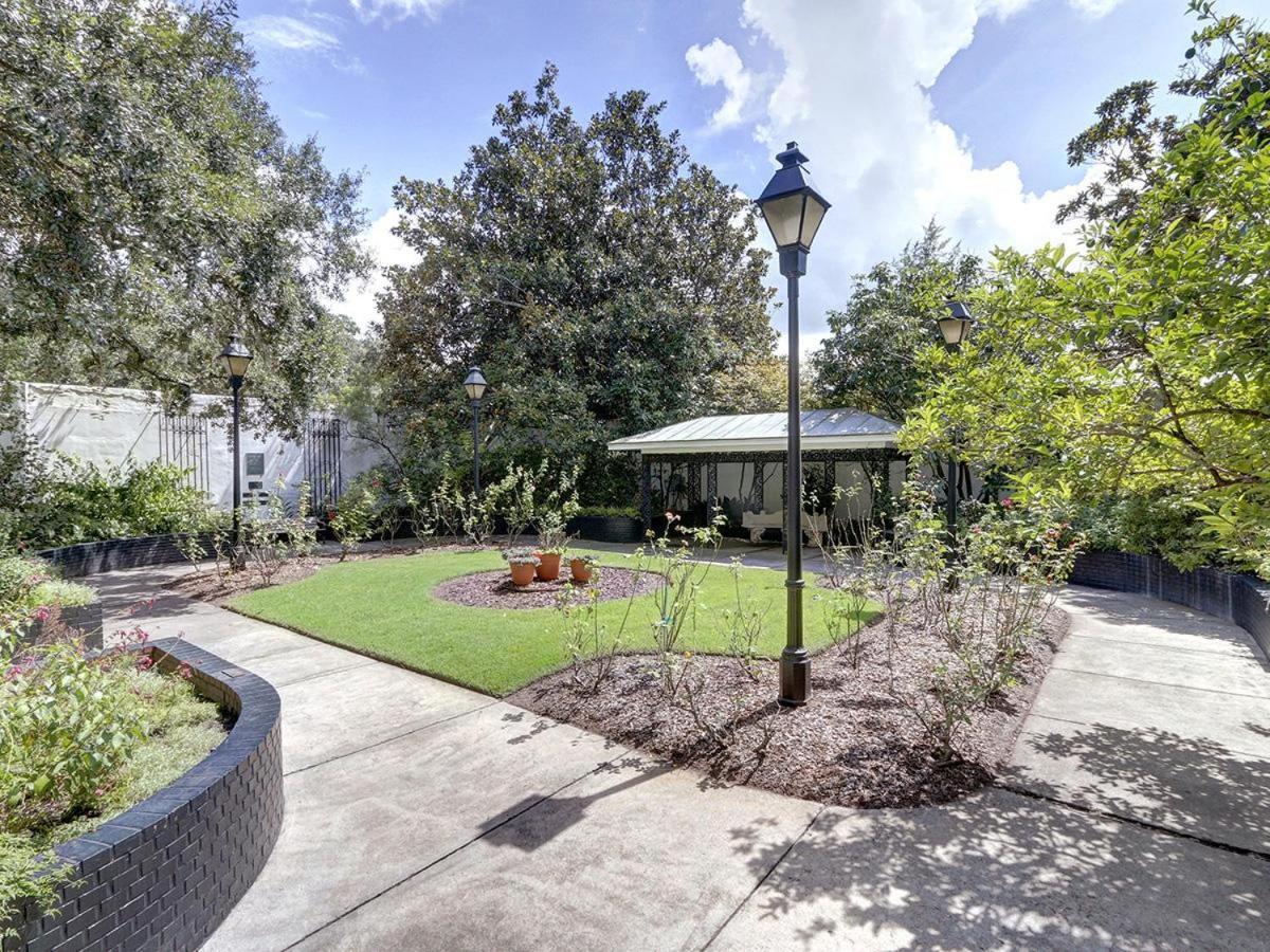 Douglass House Savannah Exterior photo